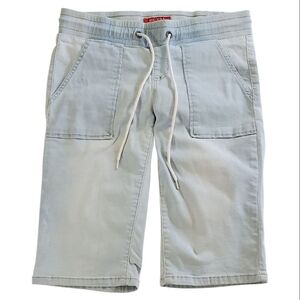 2299 * Guess Bermuda Pull On Jean Shorts Light Wash Denim Size Unknown